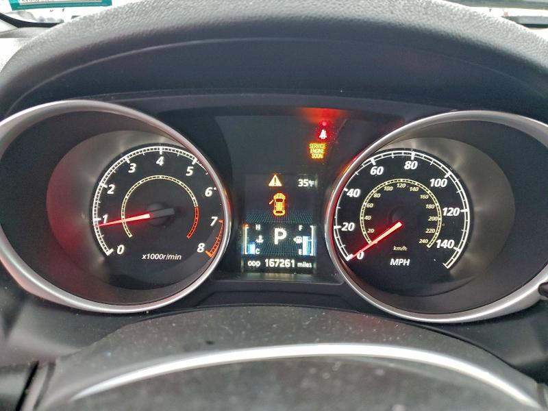 Фото 9 - MITSUBISHI OUTLANDER