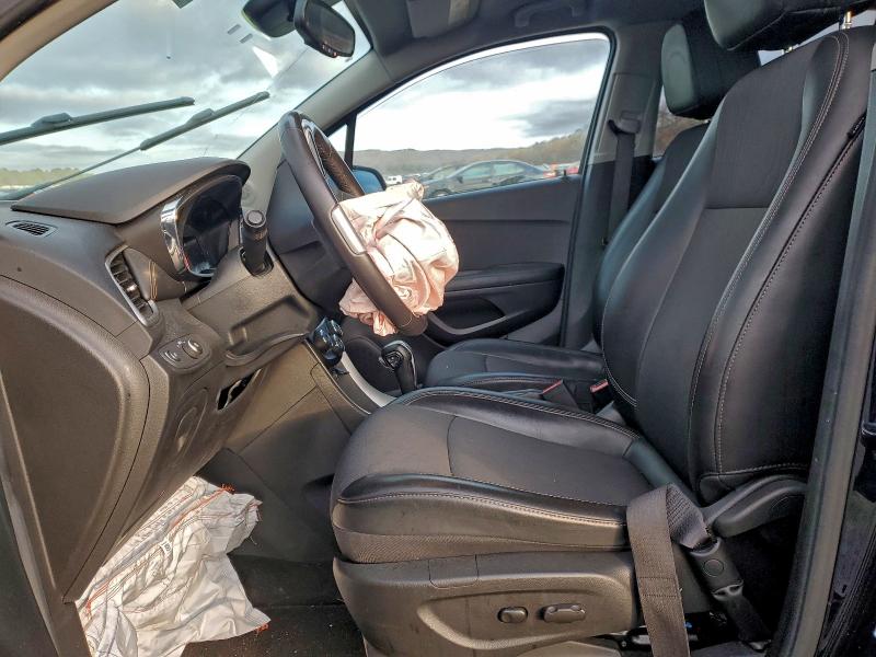 Фото 7 - CHEVROLET TRAX