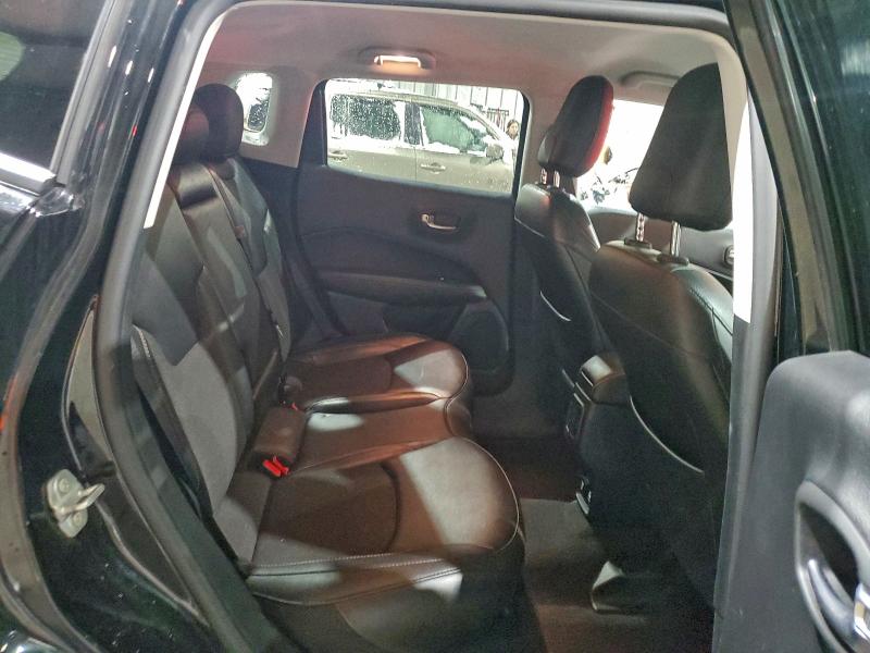 Фото 11 - JEEP COMPASS