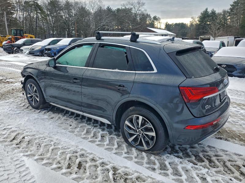 Фото 2 - AUDI Q5