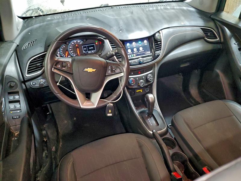 Фото 8 - CHEVROLET TRAX