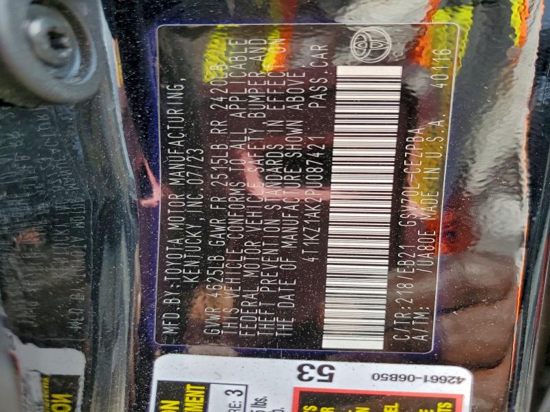 Фото 12 - TOYOTA CAMRY