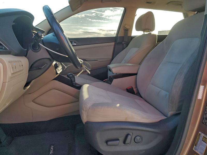 Фото 7 - HYUNDAI TUCSON