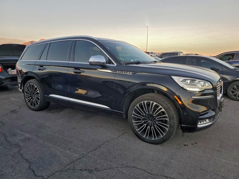 LINCOLN AVIATOR 2020 VIN 5LM5J9XC7LGL29502