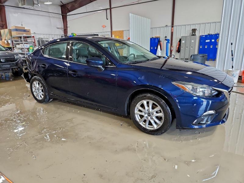 Фото 4 - MAZDA 3