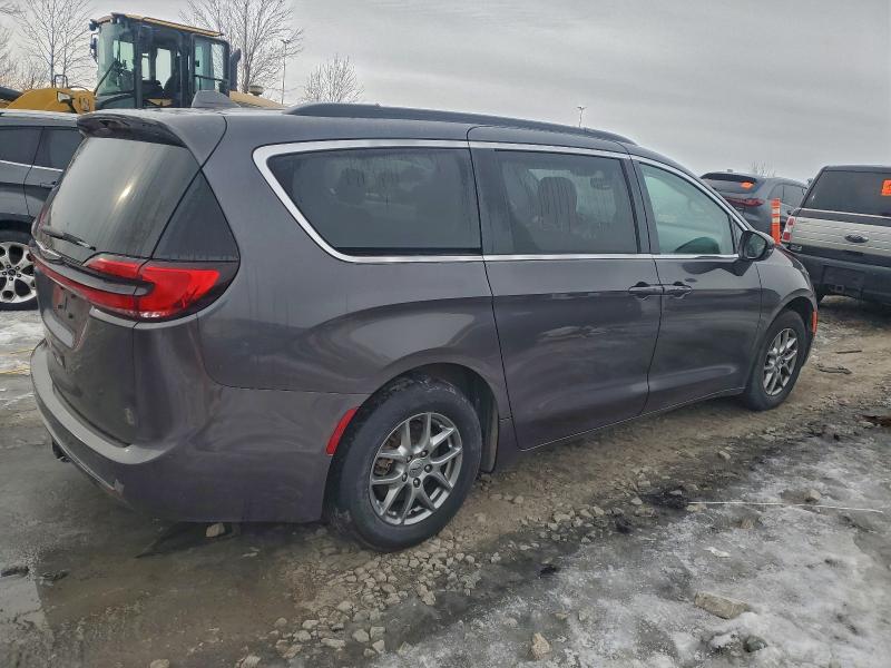 Фото 3 - CHRYSLER PACIFICA