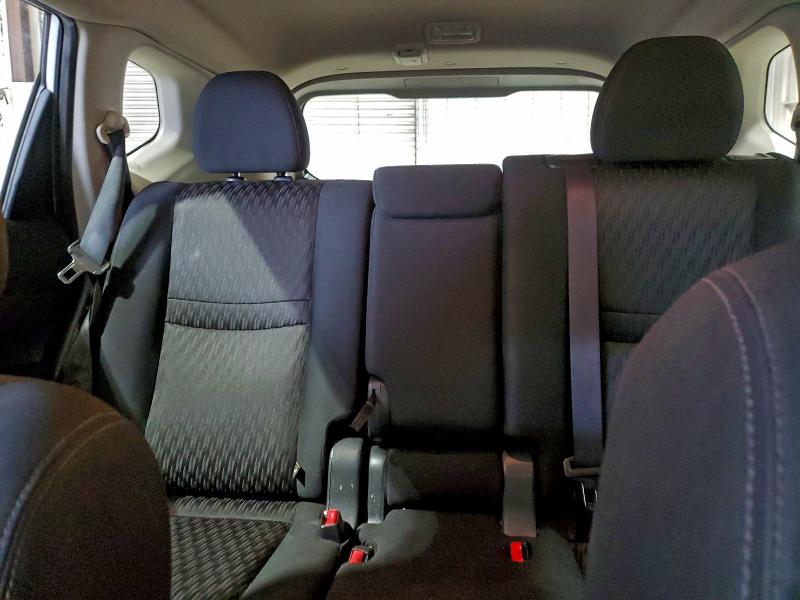 Фото 10 - NISSAN ROGUE