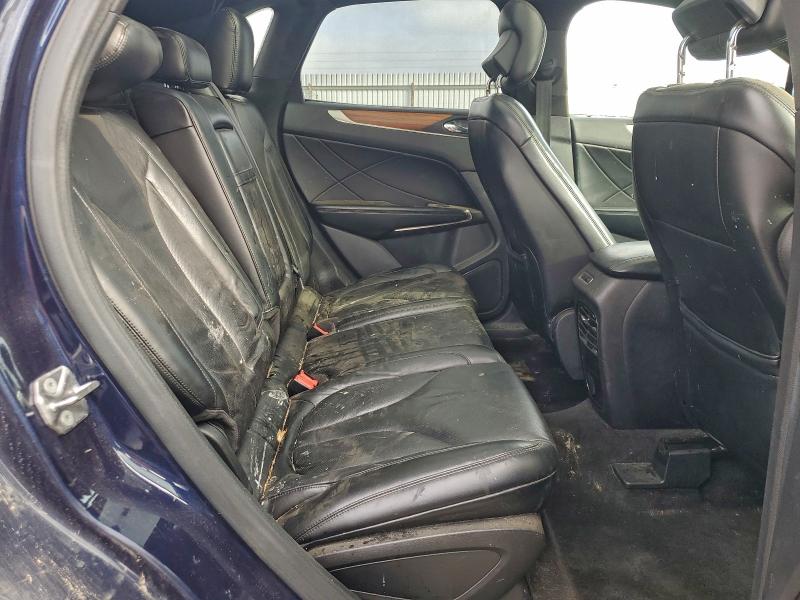 Фото 11 - LINCOLN MKZ