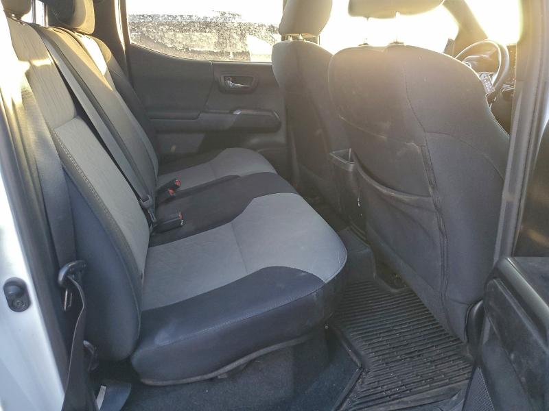 Фото 11 - TOYOTA TACOMA