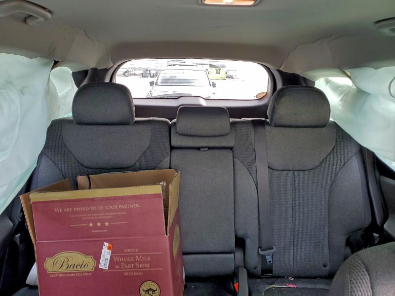 Фото 10 - HYUNDAI SANTA FE