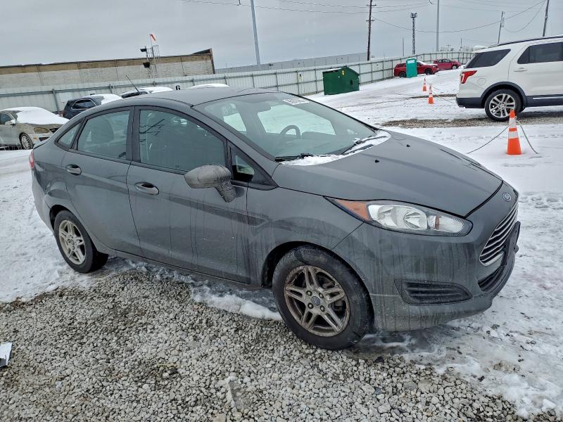 Фото 4 - FORD FIESTA