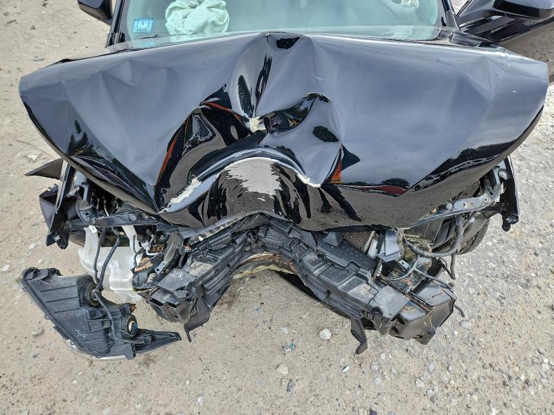 Фото 11 - TOYOTA CAMRY