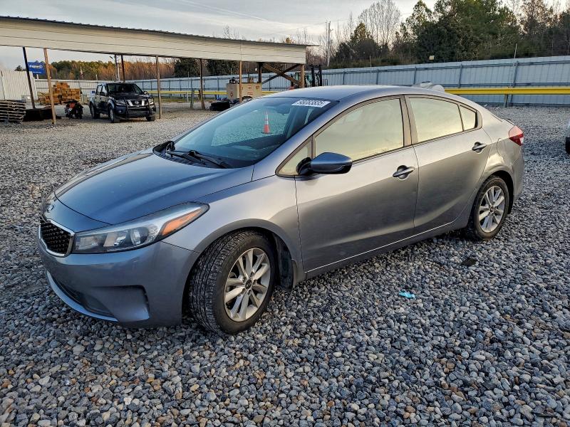 Фото 1 - KIA FORTE