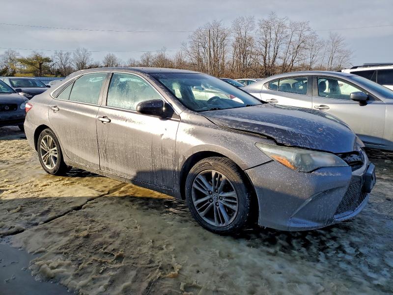 Фото 4 - TOYOTA CAMRY