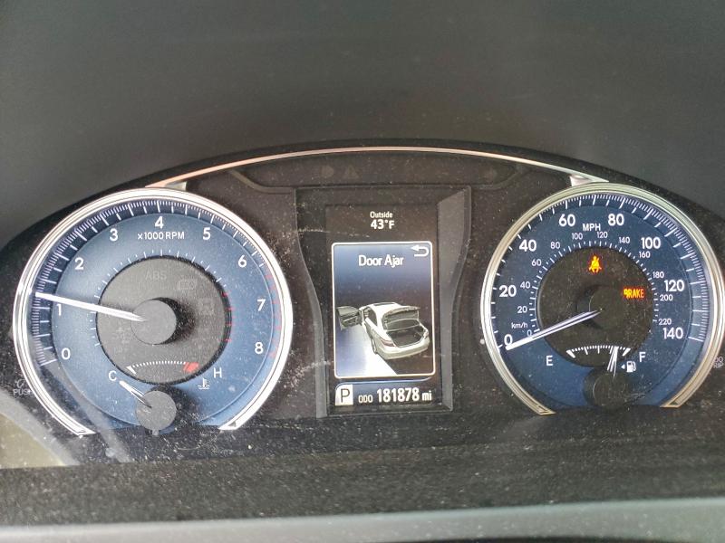 Фото 9 - TOYOTA CAMRY