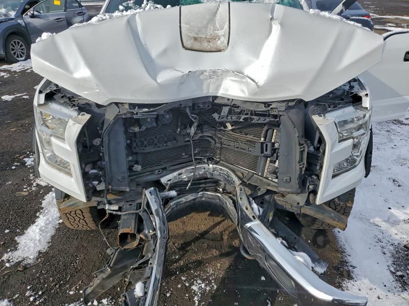 Фото 11 - FORD F-150