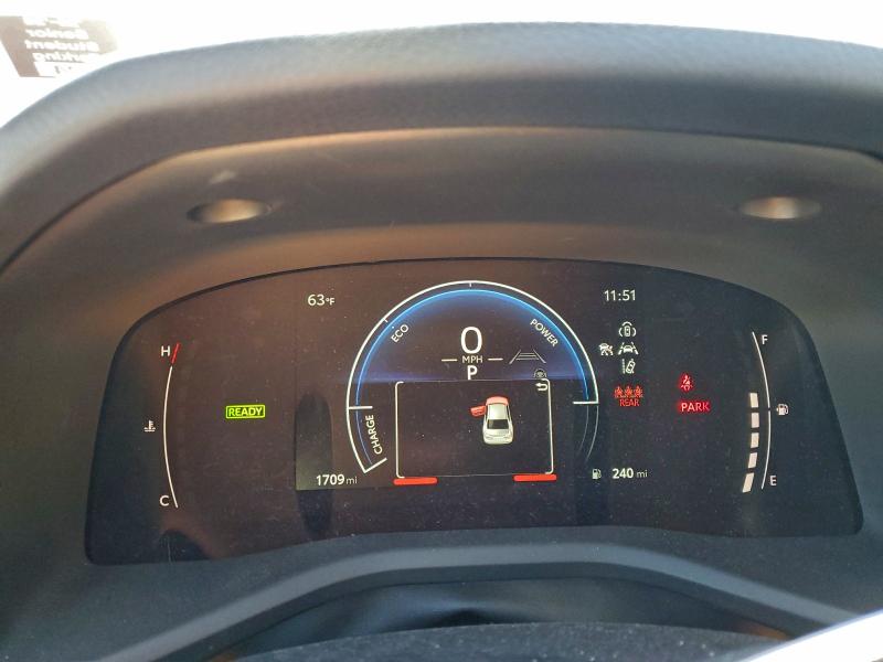 Фото 9 - TOYOTA CAMRY