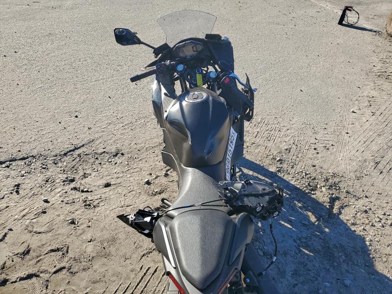 KAWASAKI EX500 H 2026