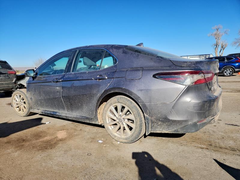 Фото 2 - TOYOTA CAMRY