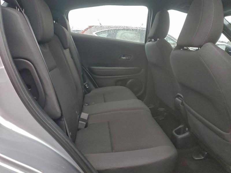 Фото 11 - HONDA HR-V