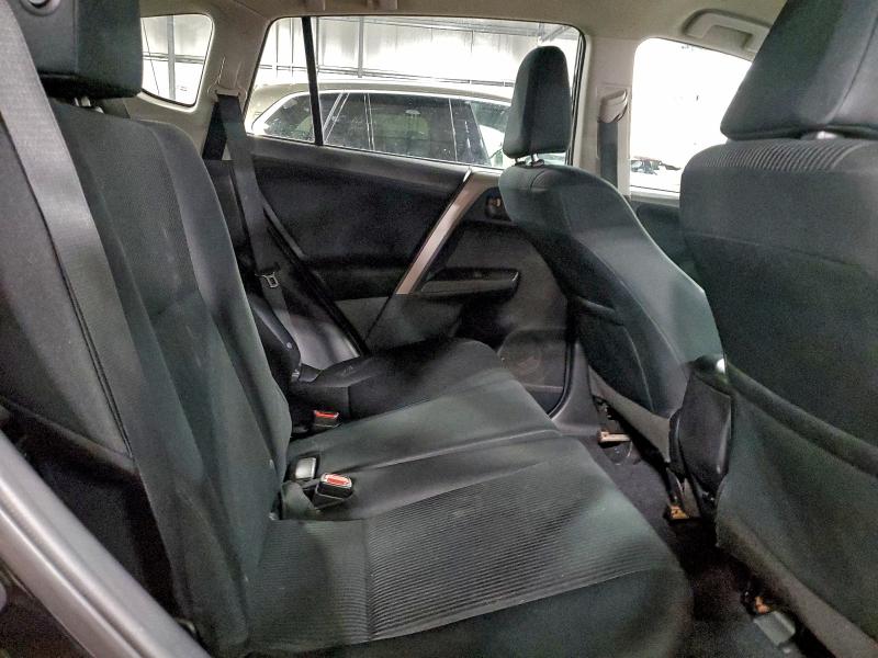 Фото 11 - TOYOTA RAV4