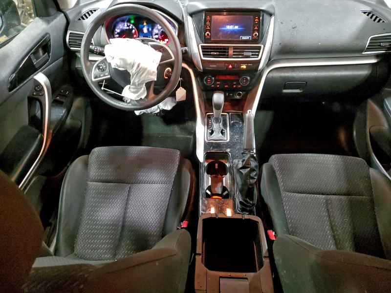 Фото 8 - MITSUBISHI ECLIPSE