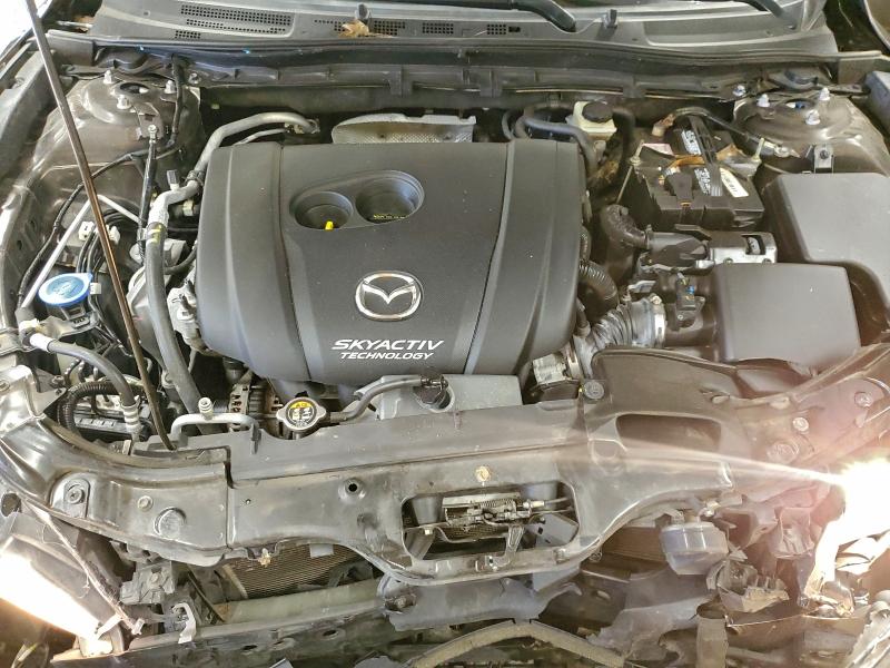 Фото 11 - MAZDA 3