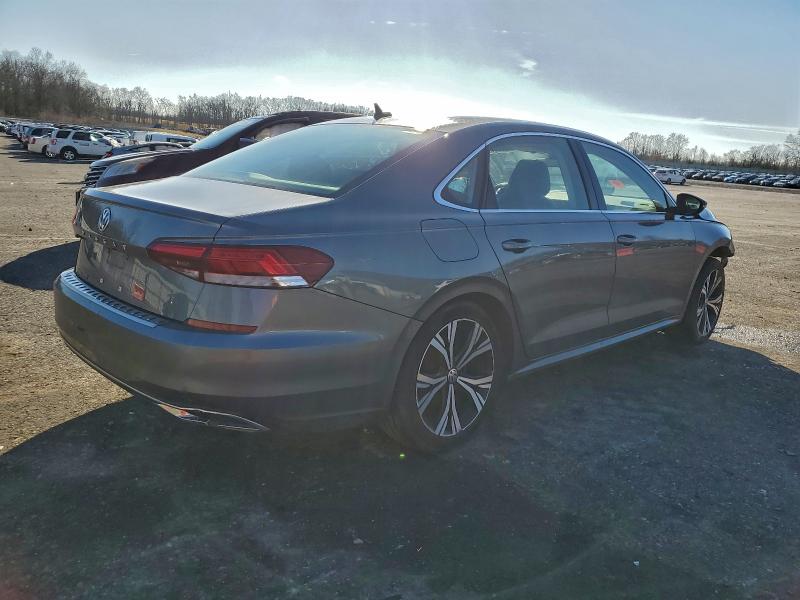 Фото 3 - VOLKSWAGEN PASSAT