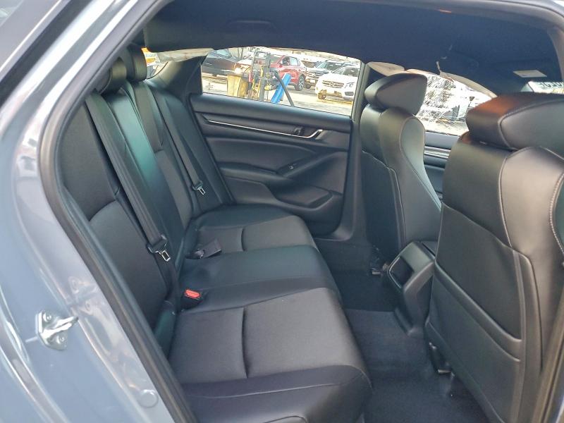 Фото 10 - HONDA ACCORD