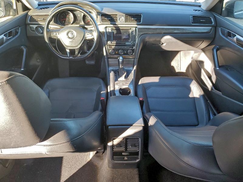 Фото 8 - VOLKSWAGEN PASSAT