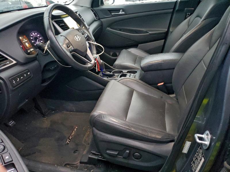 Фото 7 - HYUNDAI TUCSON