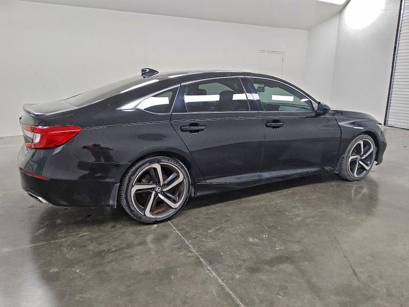 Фото 3 - HONDA ACCORD