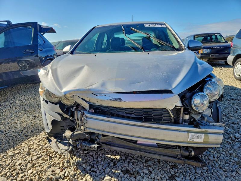 Фото 5 - CHEVROLET SONIC