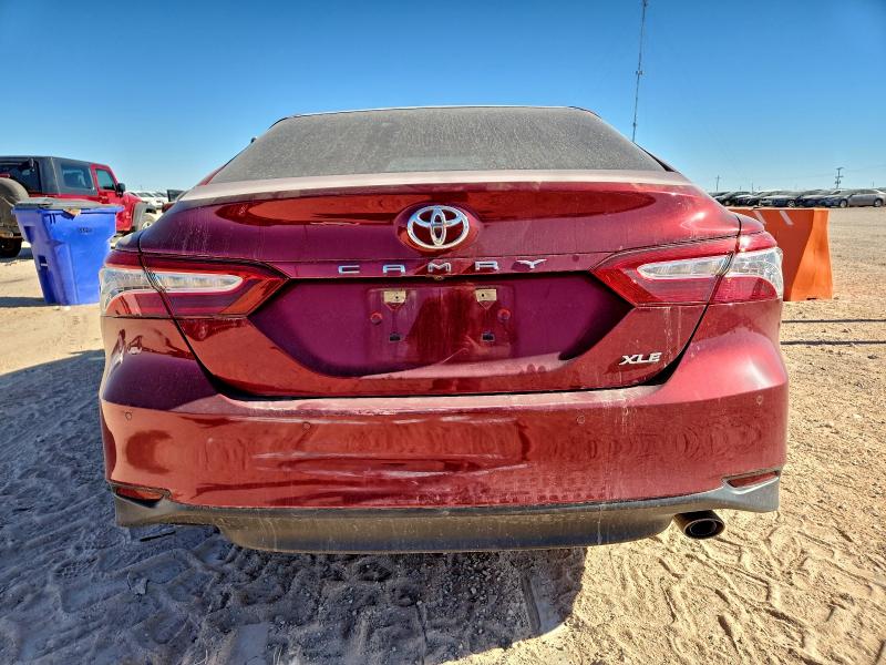 Фото 6 - TOYOTA CAMRY