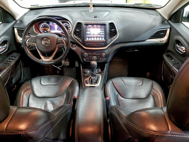 Фото 8 - JEEP GRAND CHER