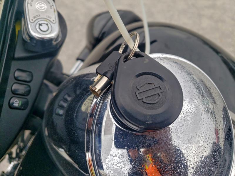 HARLEY-DAVIDSON FL 2015