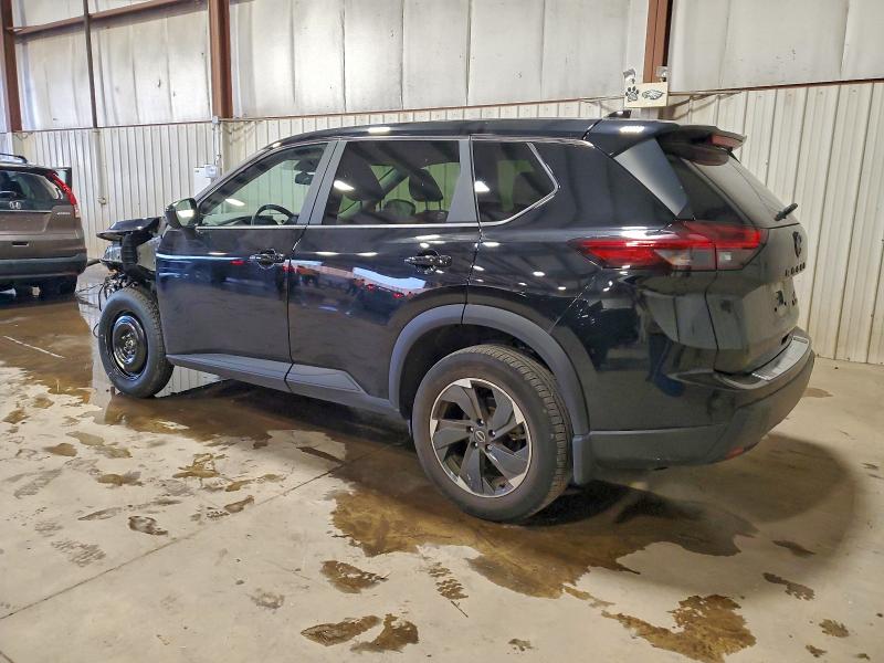 Фото 2 - NISSAN ROGUE