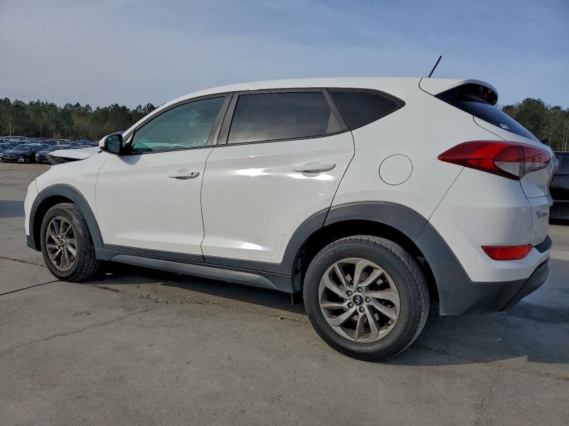 Фото 2 - HYUNDAI TUCSON