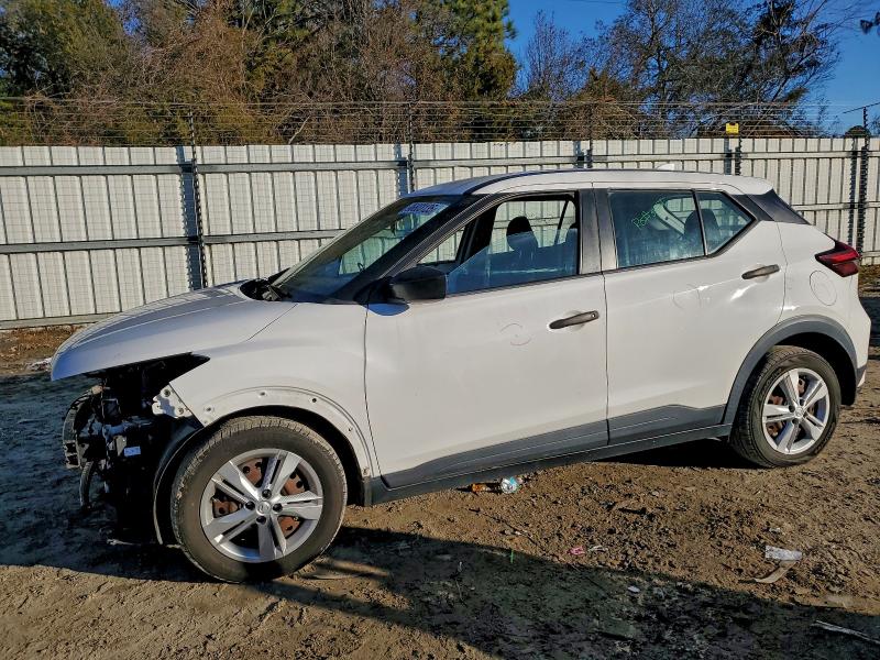 Фото 1 - NISSAN KICKS