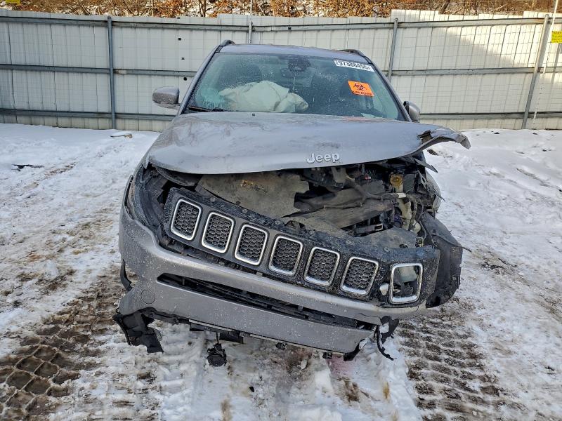 Фото 5 - JEEP COMPASS