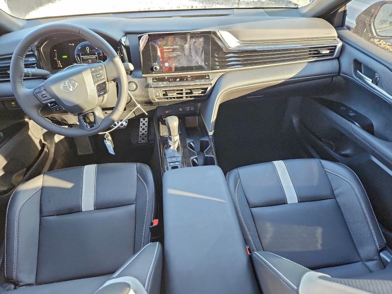 Фото 8 - TOYOTA CAMRY