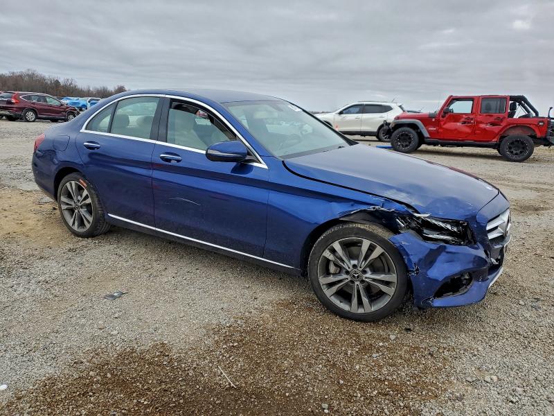 MERCEDES-BENZ C-CLASS 2017 VIN 55SWF4KB7HU215918