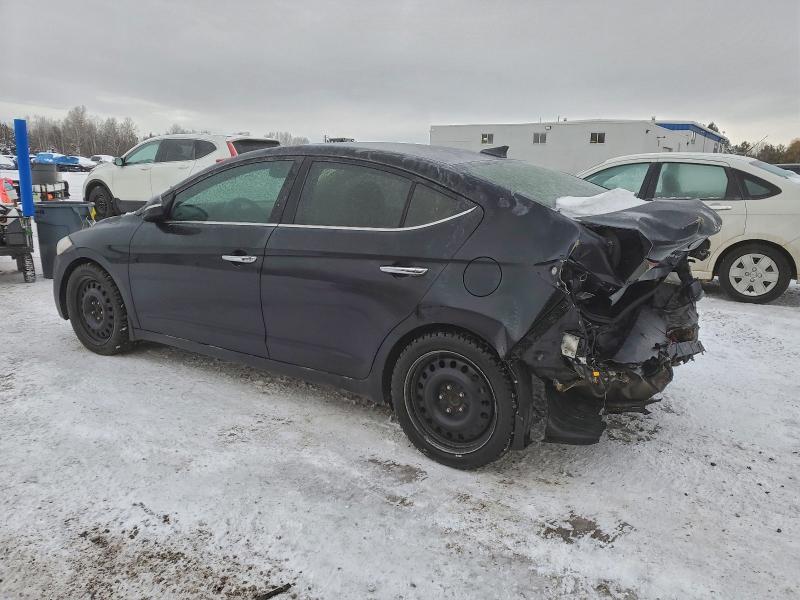 Фото 2 - HYUNDAI ELANTRA