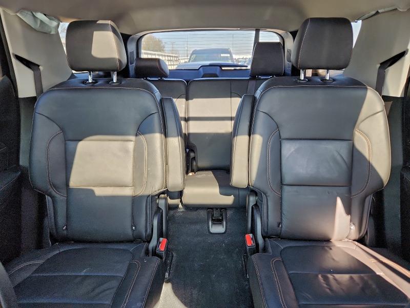 Фото 10 - CHEVROLET TRAVERSE