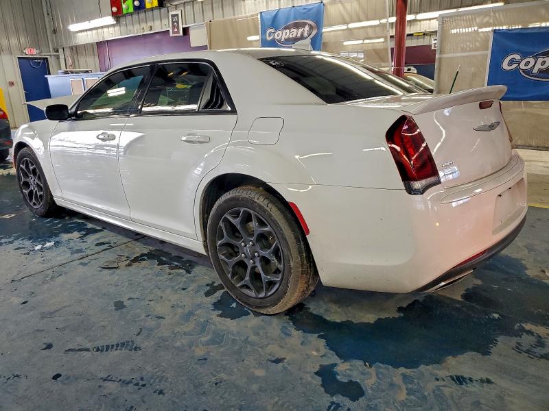 Фото 2 - CHRYSLER 300