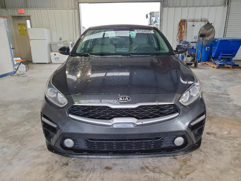 Фото 5 - KIA FORTE