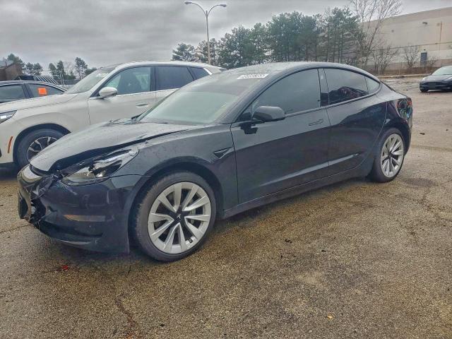 Фото 1 - TESLA MODEL 3