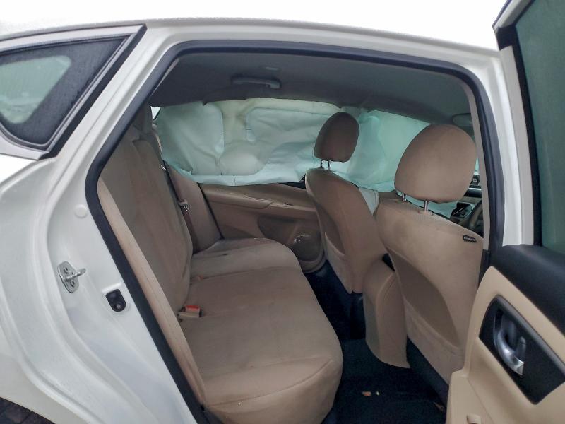 Фото 10 - NISSAN ALTIMA