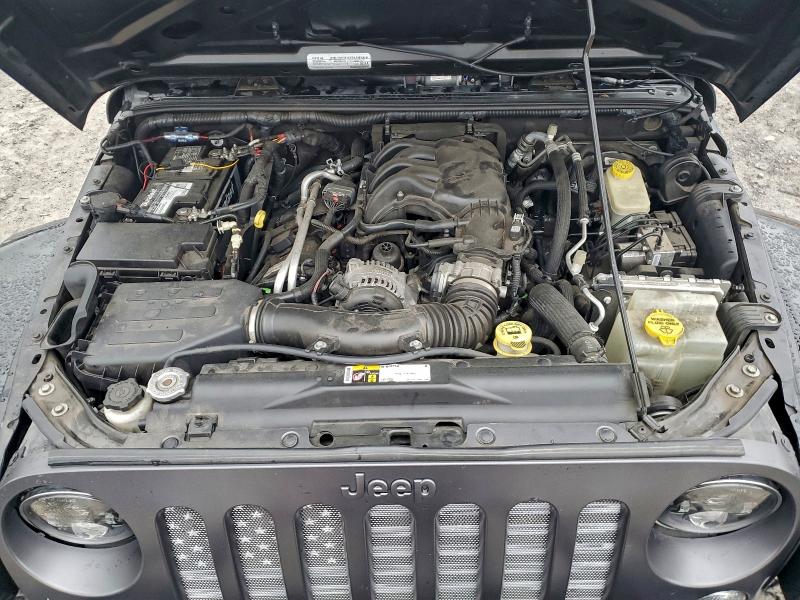 Фото 11 - JEEP WRANGLER