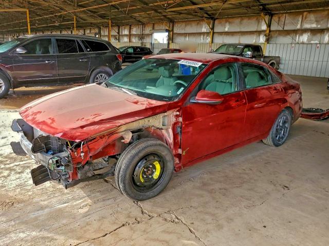 Фото 1 - HYUNDAI ELANTRA